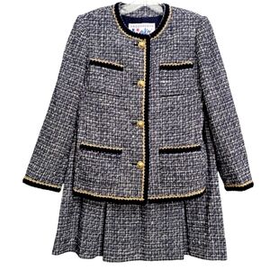 Naka French Designer Navy Tweed 2 Piece Skirtset /Gold Ornate Metal Buttons